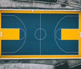 开云官方-当祈祷声响彻大都会，格列兹曼重伤倒地，马竞全队围拢的感人一幕，格列兹曼重伤时刻，马竞全队围拢祈祷，大都会的泪水与信仰